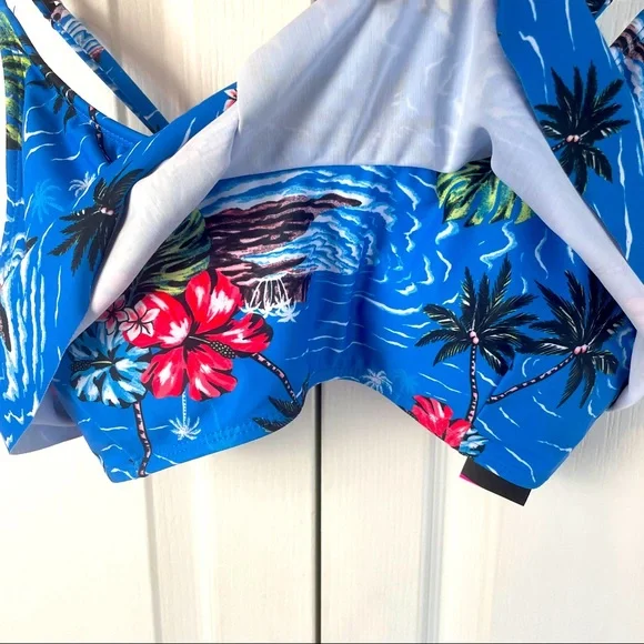 Flounced Bikini Top - Picture 6 of 6